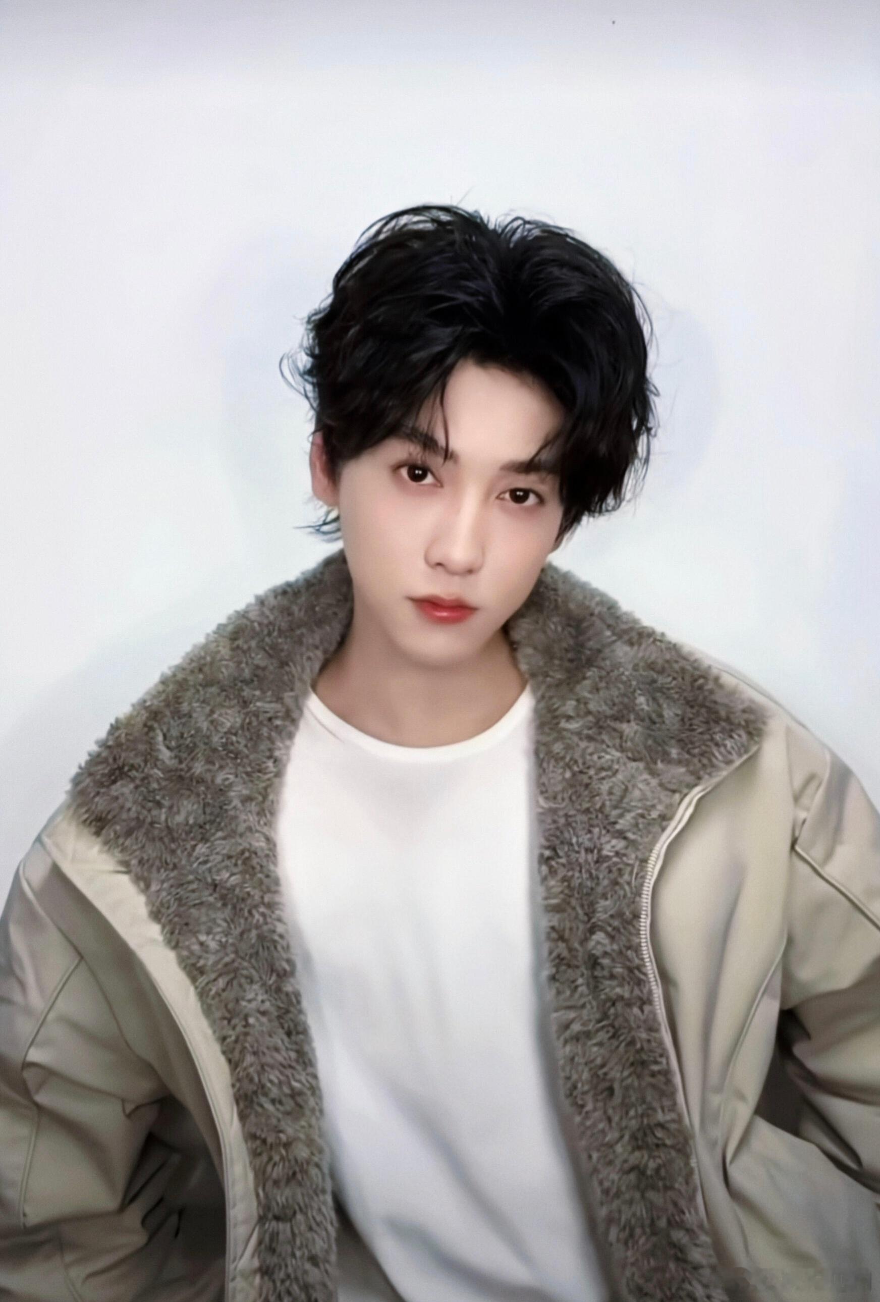 ✨✨是我  🤙☎️在干嘛我将萌翻所以人 