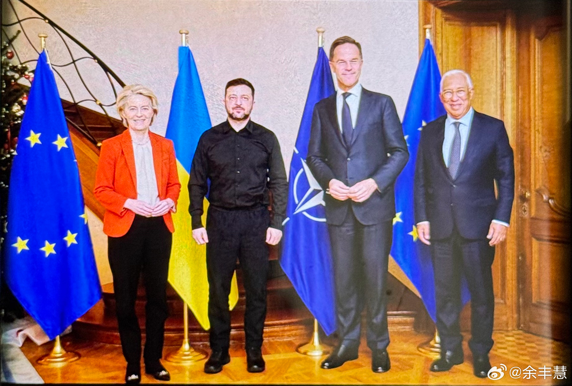 冯德莱恩亮欧盟立场！和谈中力挺乌克兰，砸钱保其战场谈判双强硬！欧盟委员会主席冯德