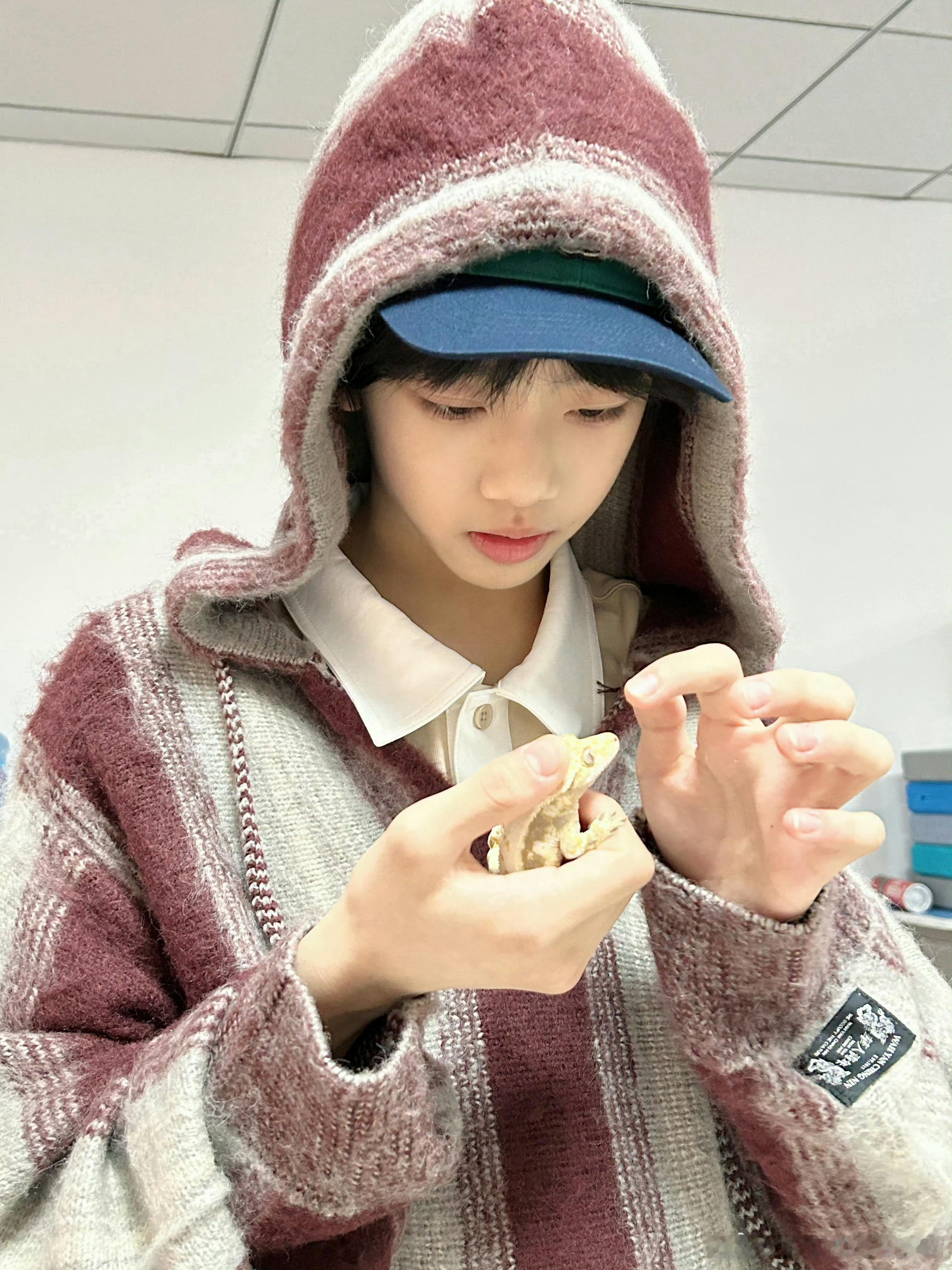 完全是小魔女啊 从小到大一如既往 