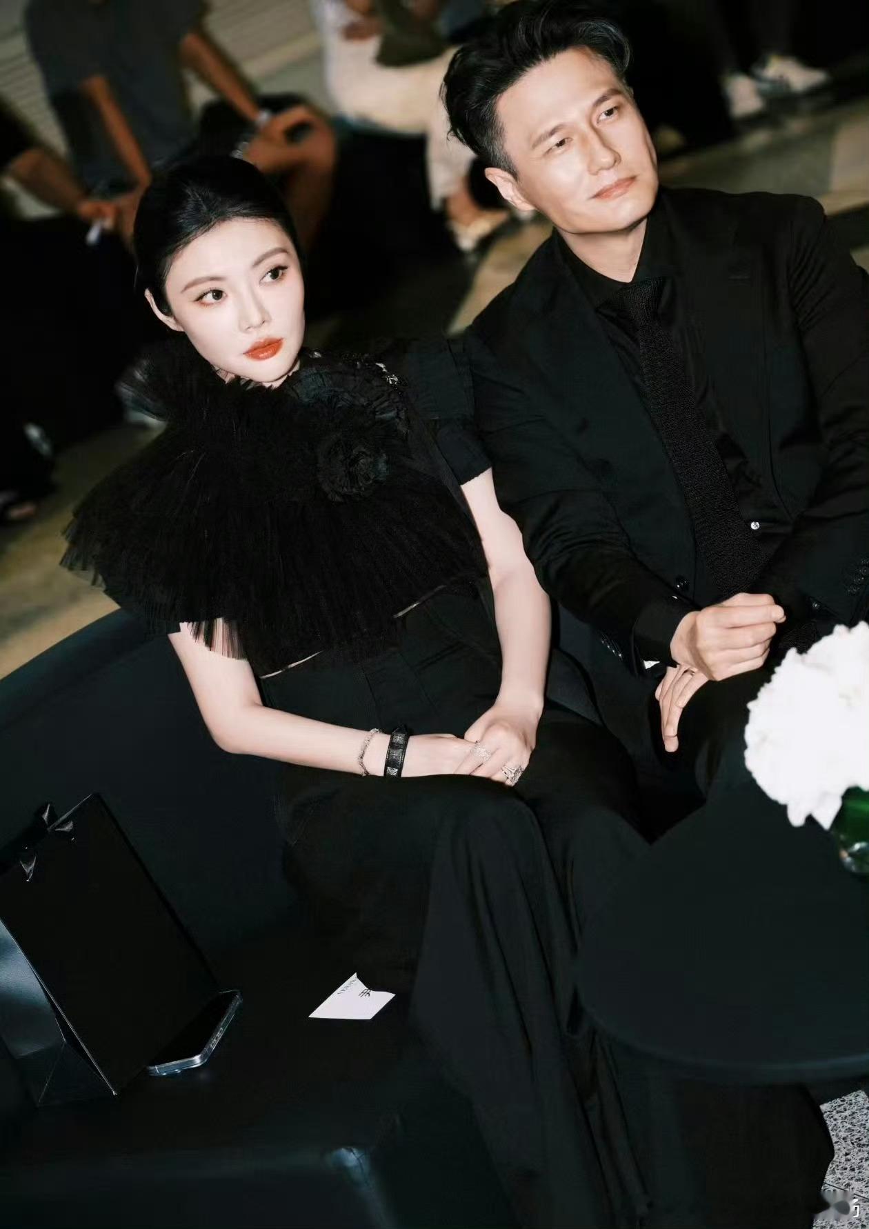 徐冬冬辟谣尹子维逼婚 徐冬冬直面谣言强势维护尹子维，更曝出对方温柔暖心的小细节，