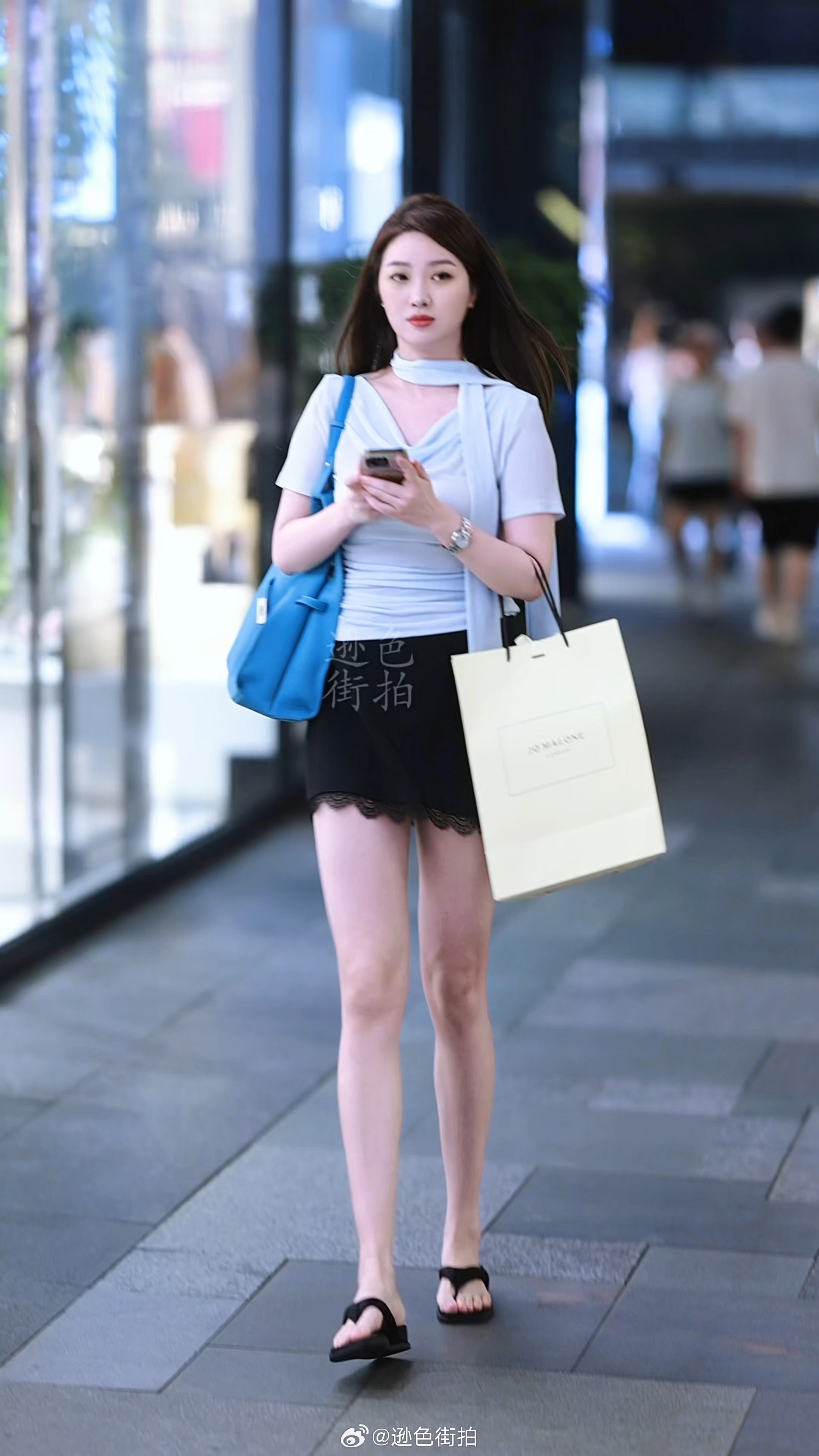 【成都街拍】周二，宝贝们早安！丨摄影拍照每日穿搭