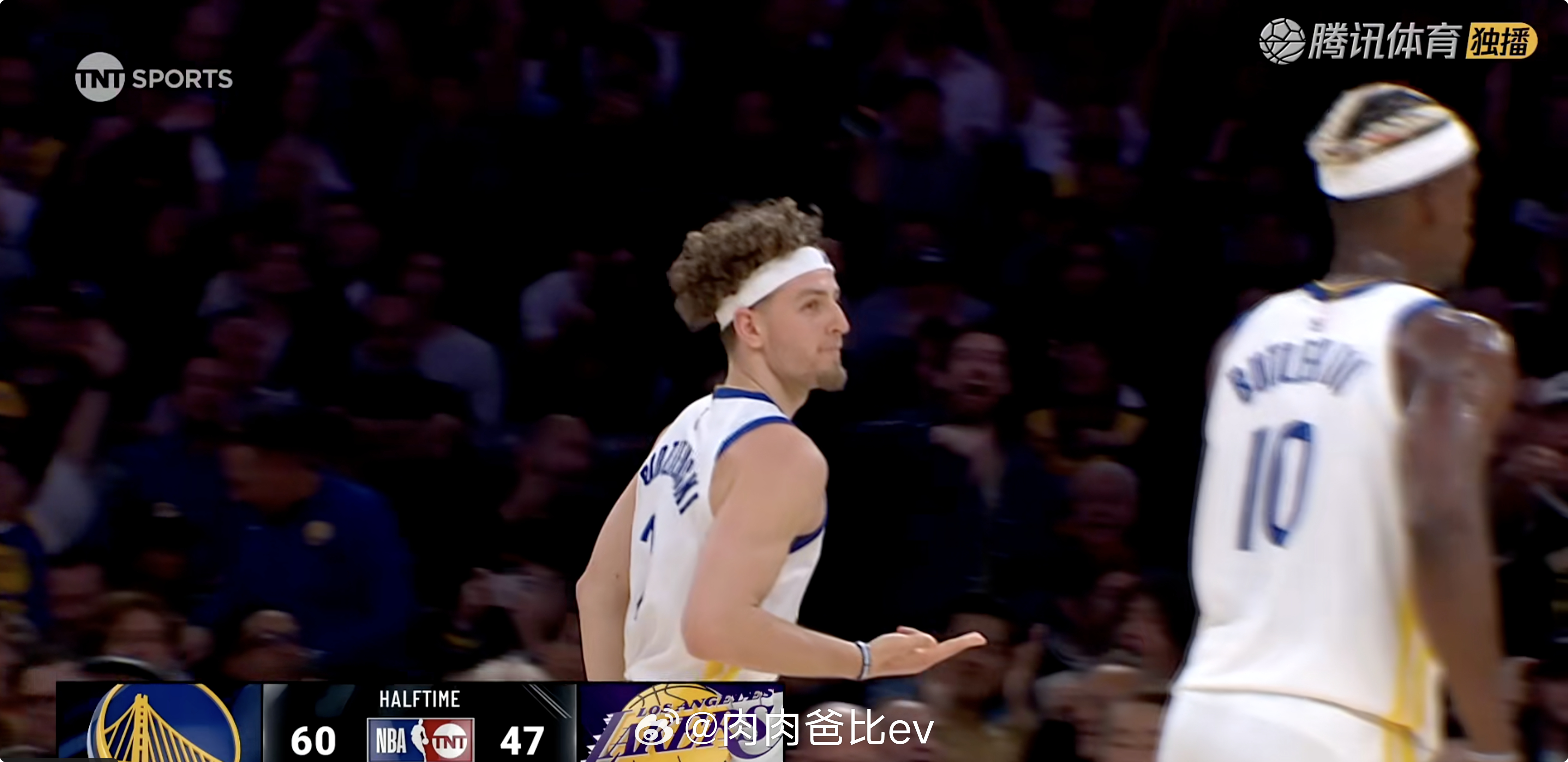 哈哈哈杀疯了，半场压哨三分都能进波杰姆斯基半场22分勇士vs湖人 ​​​