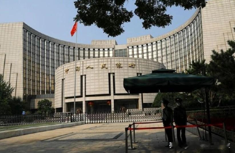 中国央行承诺在2026年降低存款准备金率和利率。
路透北京1月6日电——中国央行