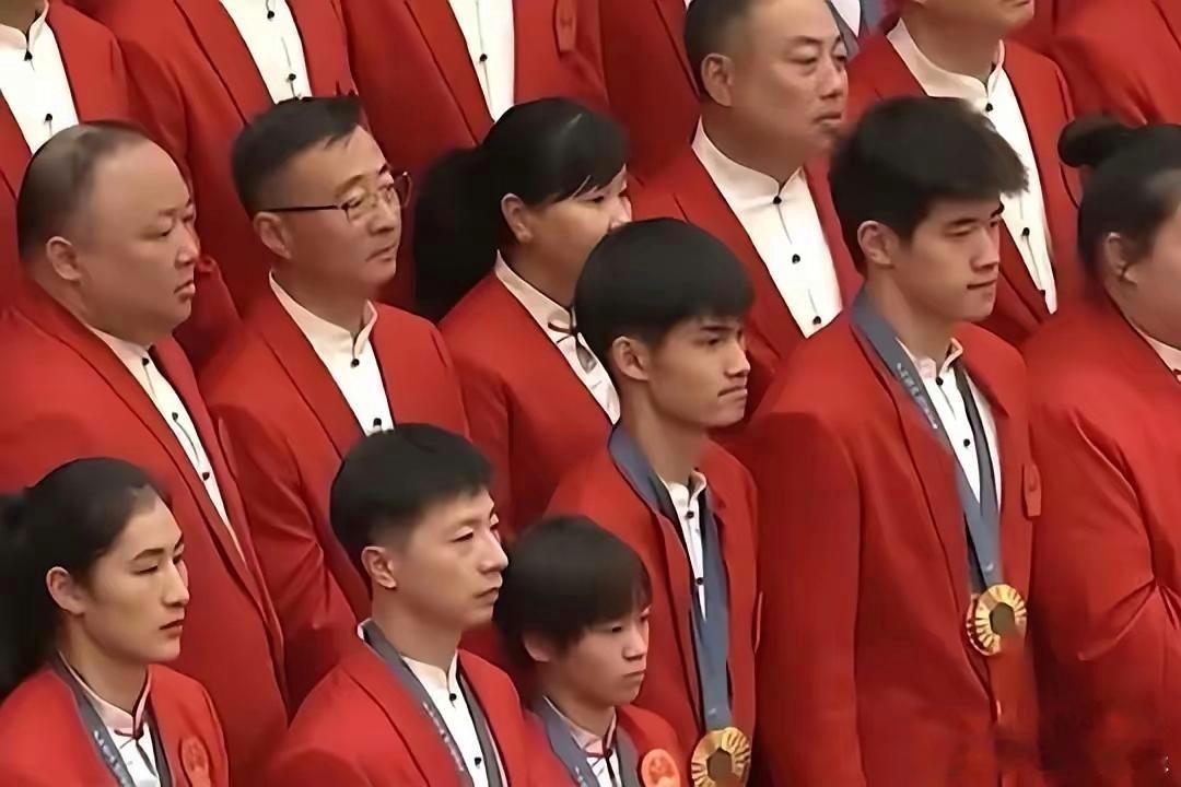 全红婵圈粉，乖萌格局大，人小能量大。 ​​​