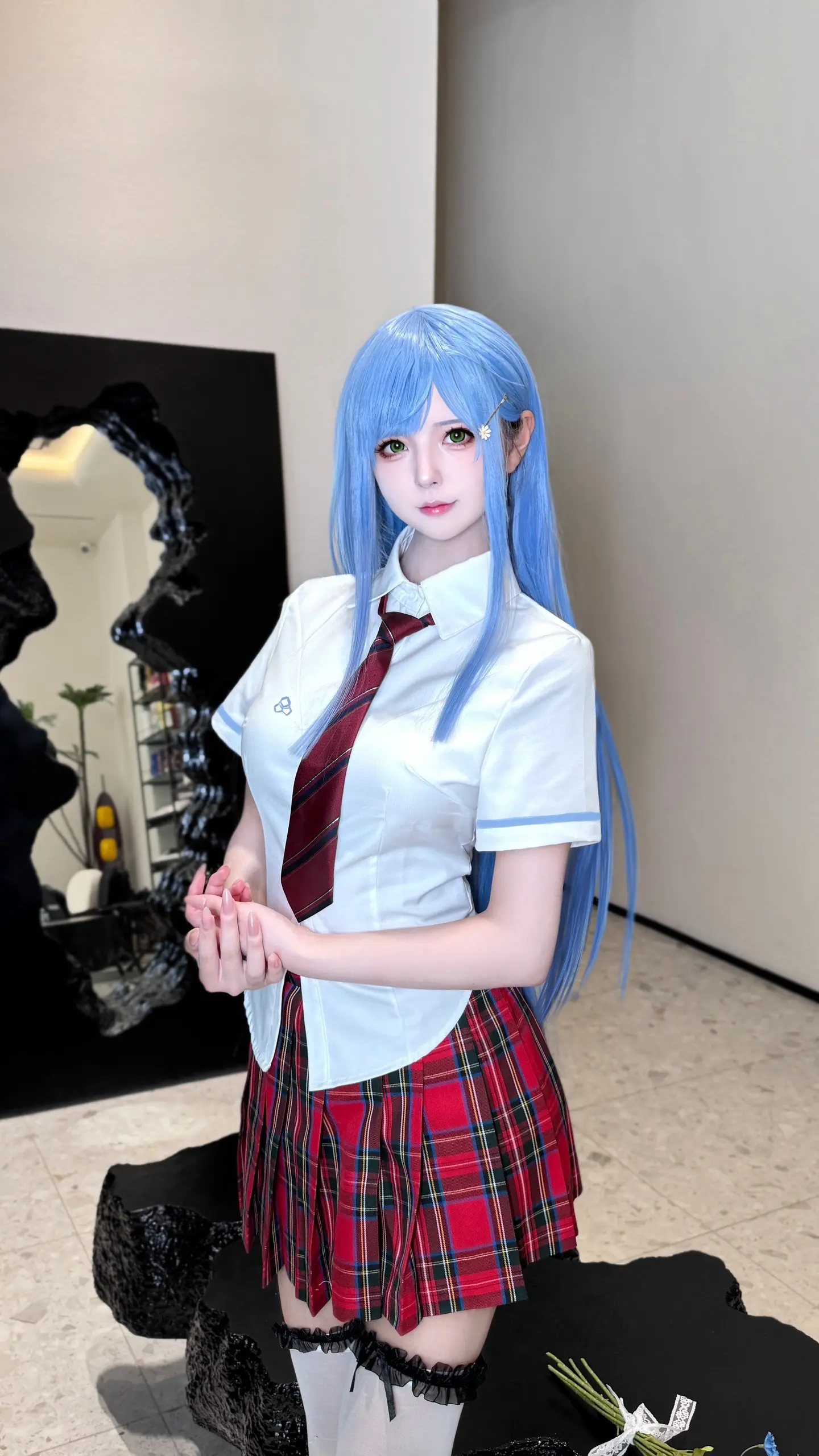 如勿忘草般永恒的少女
