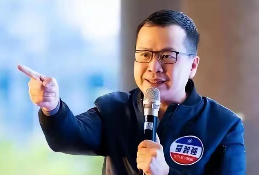 罗智强直接硬刚朱立伦！

国民党立委罗智强今天（6日）发了一篇长文，自证“自己有
