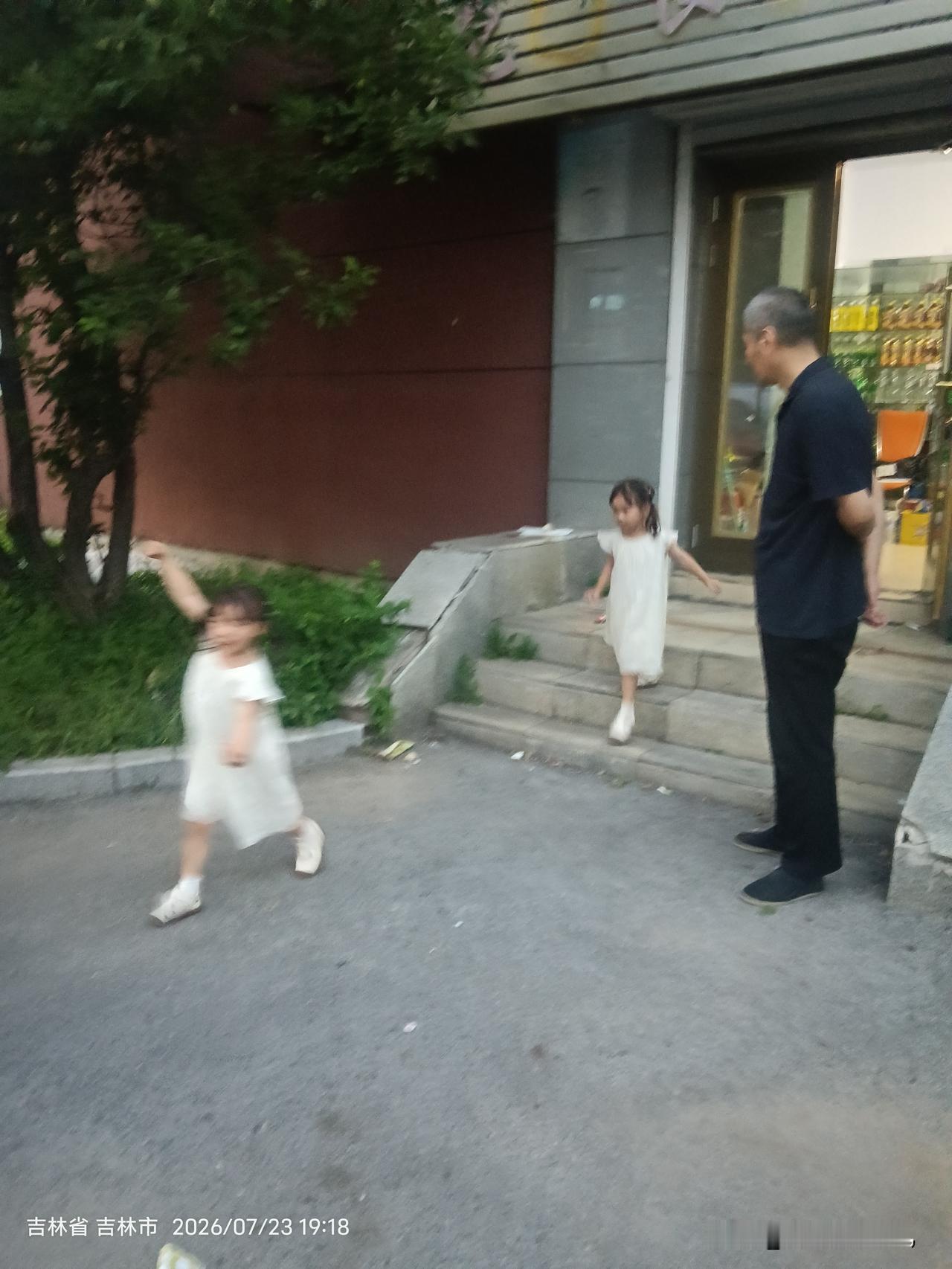 交通事故草率私了，后遗症来了才知后悔
去年一桩意外，至今想起来心里感慨万千。
我