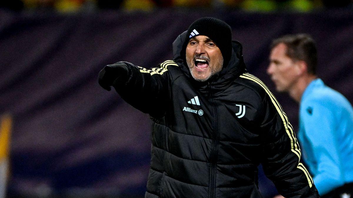 尤文图斯欧冠首胜，斯帕莱蒂赛后采访：

“上半场我们没能把握住一些轻松的机会。今