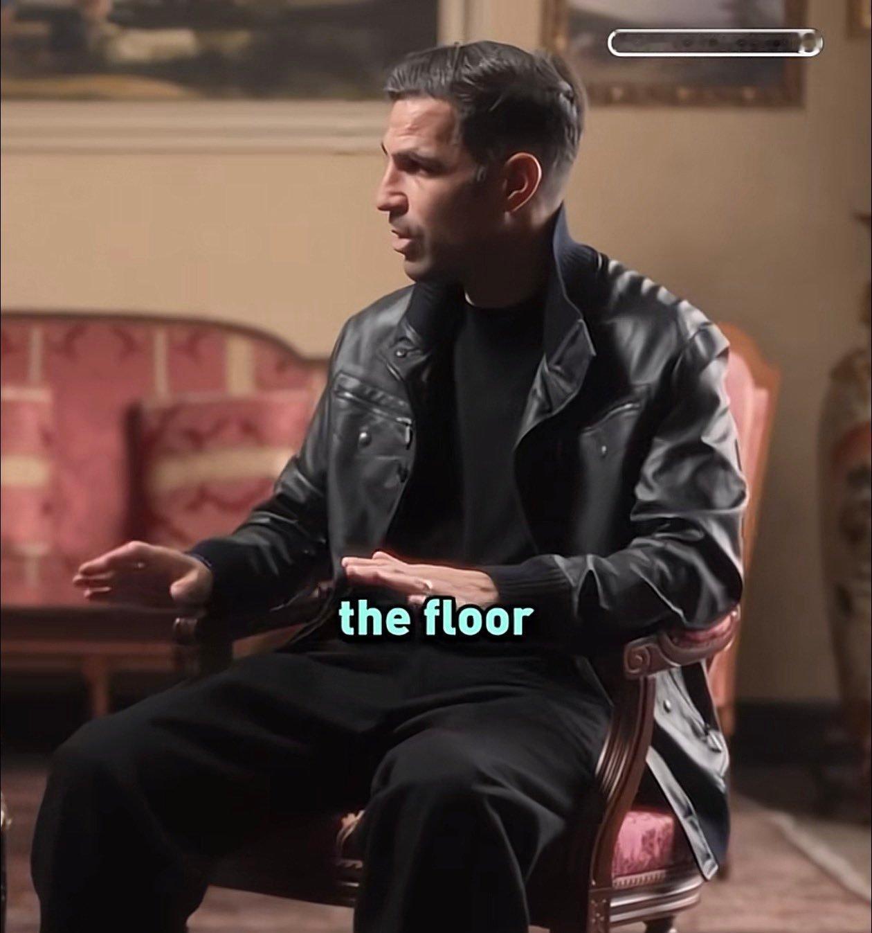 🎙你还记得梅西刚到巴塞罗那时的情景吗？他是否立刻展现出惊人的实力，让所有人都觉