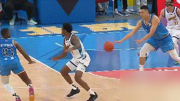 12月30日CBA常规赛上，虽然最后广厦队以91:85战胜了北京队，可是比赛最后