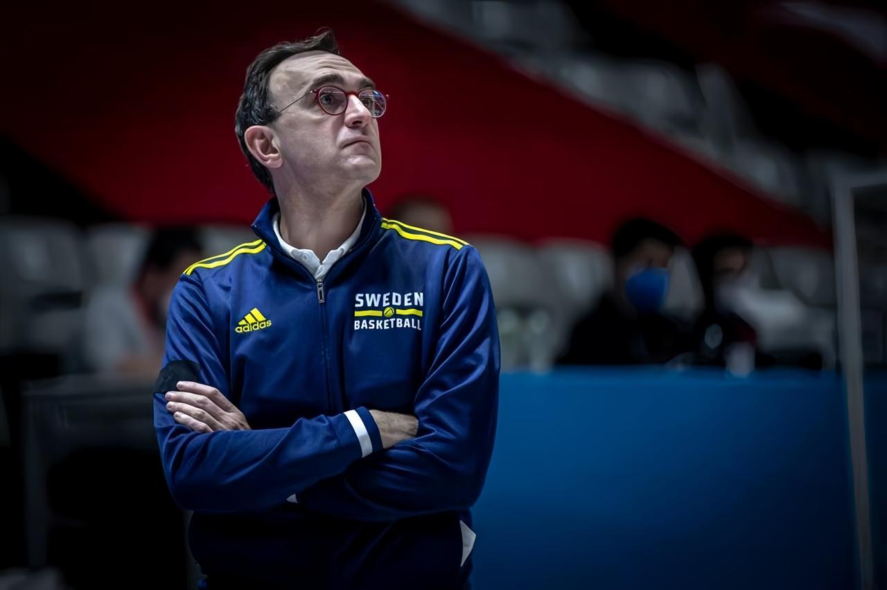 糟糕的辽宁队！
辽篮对宁波第21轮的比赛，我这么说恐怕有人不满意了，今晚继续进行