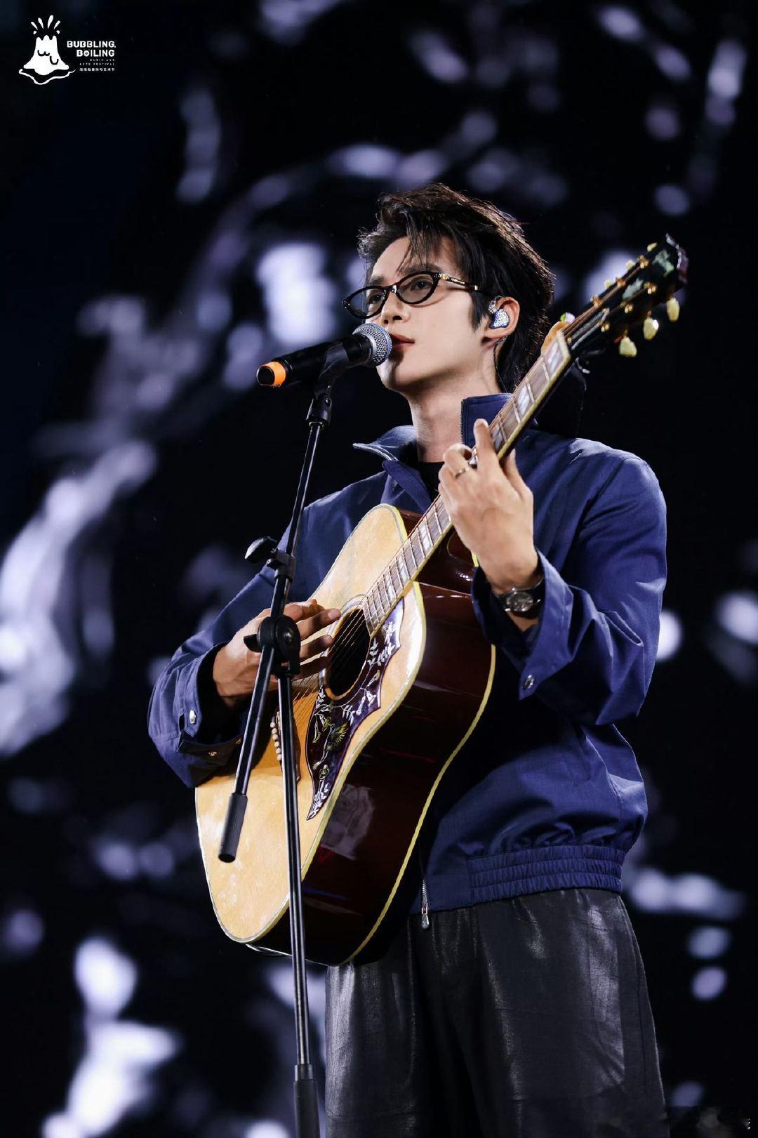 主办方谈音乐节顶流扛票房 作为泡泡岛音乐节的阵容和艺人负责人，NN眼中的“顶流”