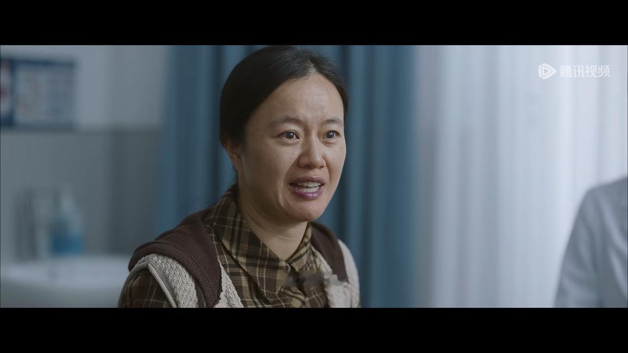 问心￼张调娥你这句话笑死我了，你真吓人！林逸从第一季林逸林主任就已经很吓人了，怼