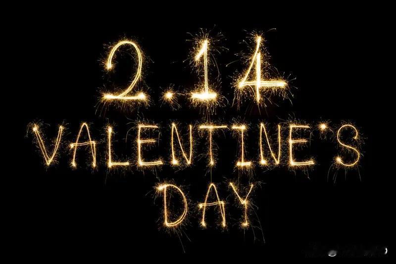 “时光慢慢走，别慌也别忙”，这文案太有正能量了。时光匆匆，走着走着就老了，留下的