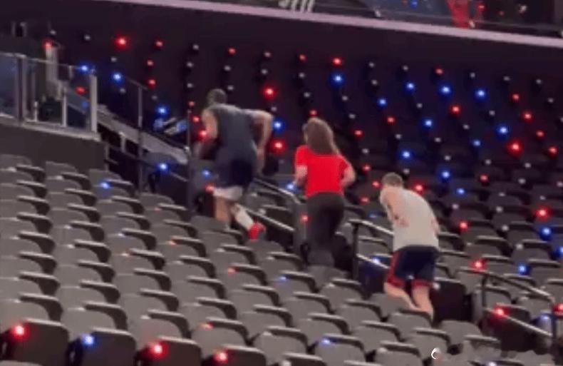 船记：哈登总是继续加练到最后，通常为一小时甚至更久 