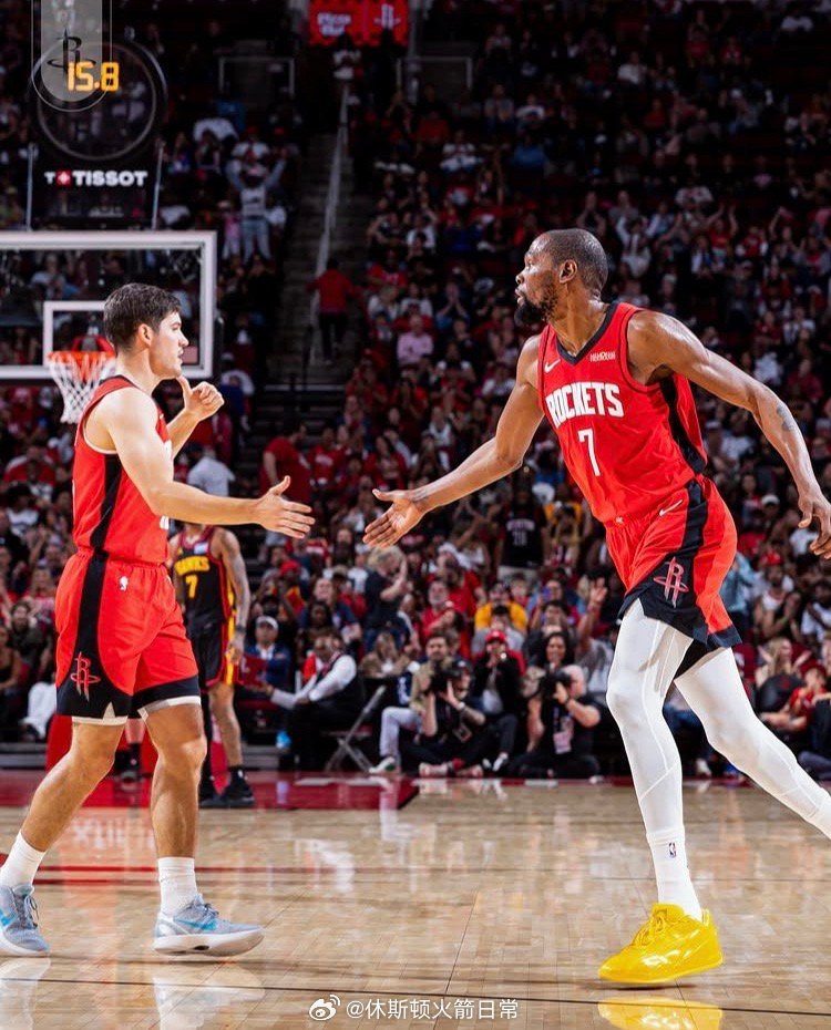 明日vs太阳，火箭将穿红色球衣，这套球衣，目前22胜8负 火箭vs太阳休斯顿火箭
