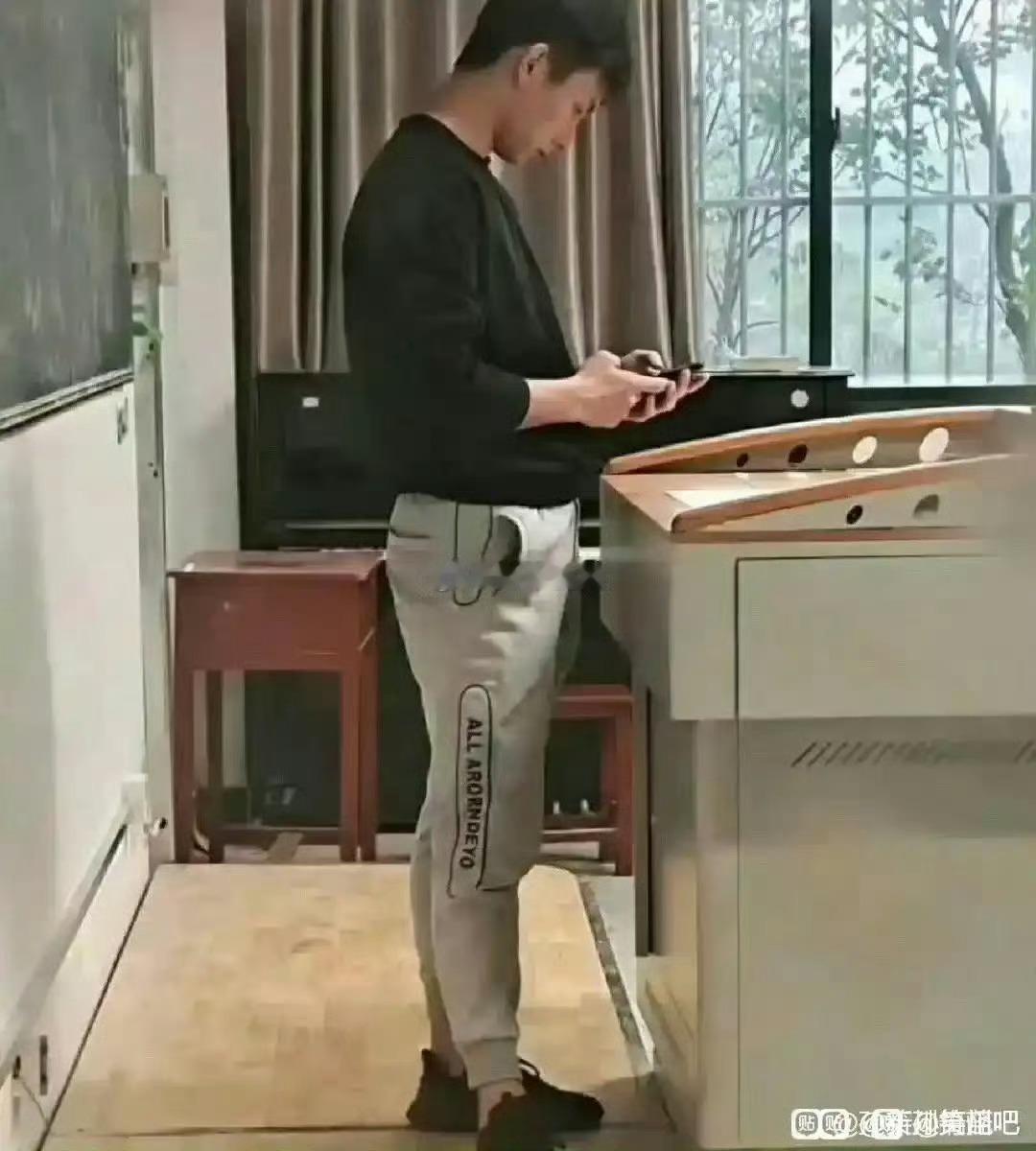 这种裤子能不能灭绝啊 ​​​