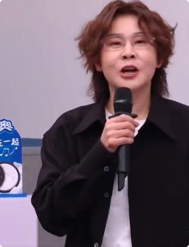 王濛 搞体育的最见不得这种乘风2026浪姐后台全员表情失控，这结果真的太意外了，