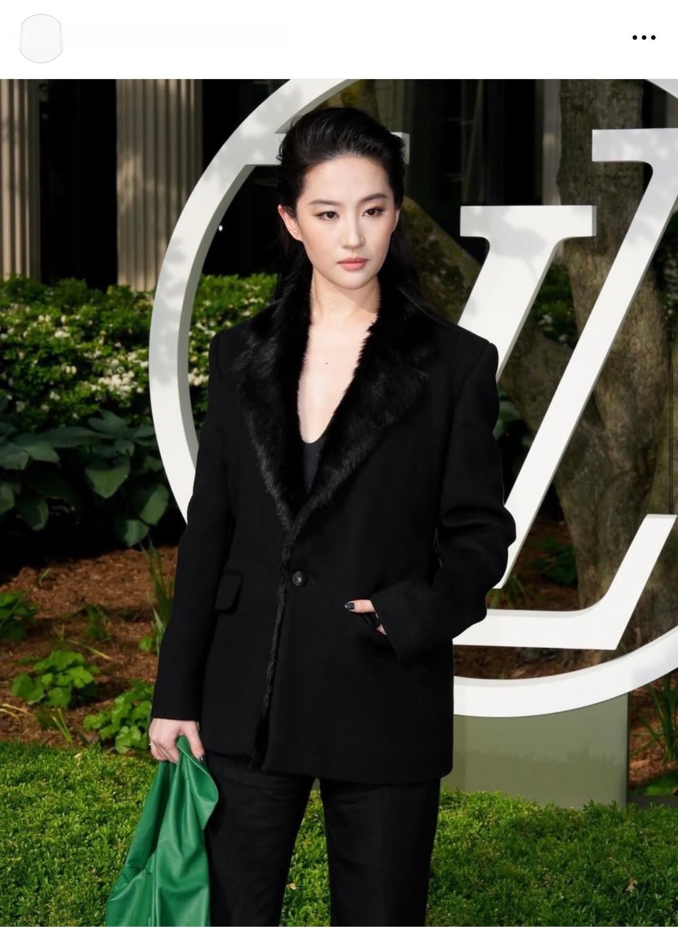 刘亦菲 整理路易威登品牌代言人刘亦菲x纽约早春秀，部分全球媒体报道：L'Offi