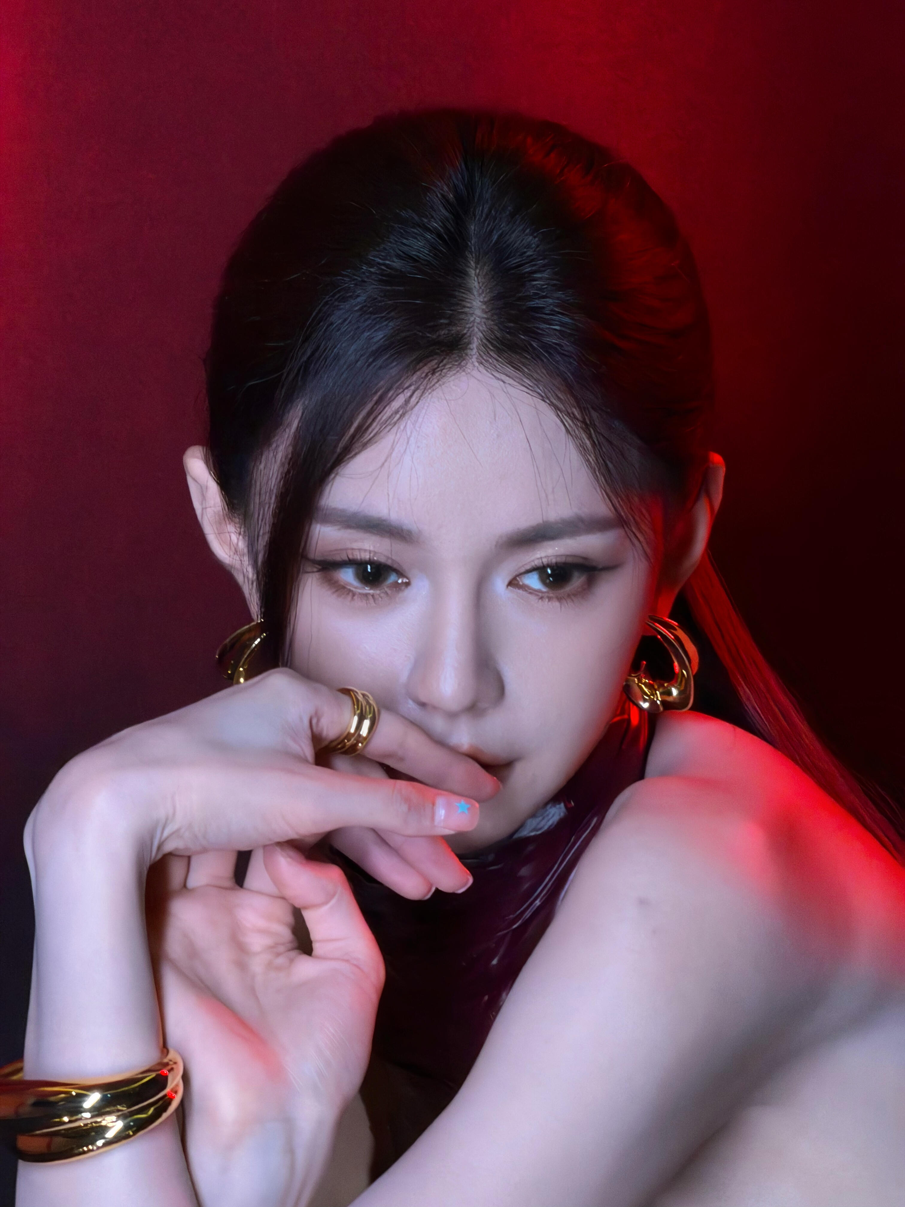 集美们的世界杯派对嘉宾官宣集美们的金牌看球搭子王濛 姐妹们集合啦！跟着王濛、沈梦