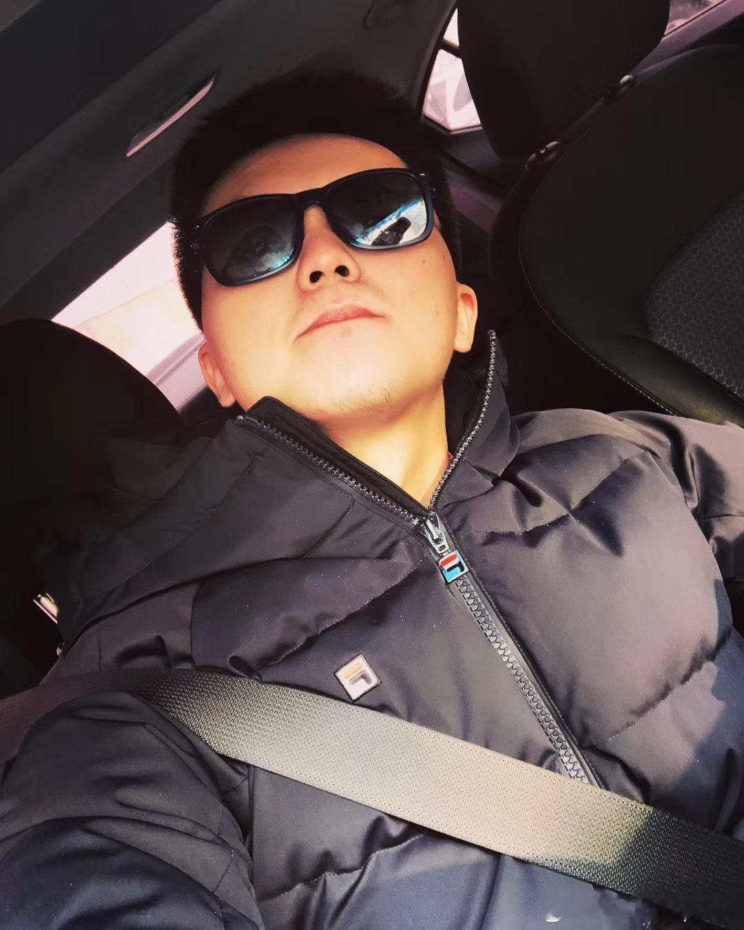 今天立冬了好像每年这个时候全国温差都特别大。哈尔滨已经零下了，西安秋风起，广州还