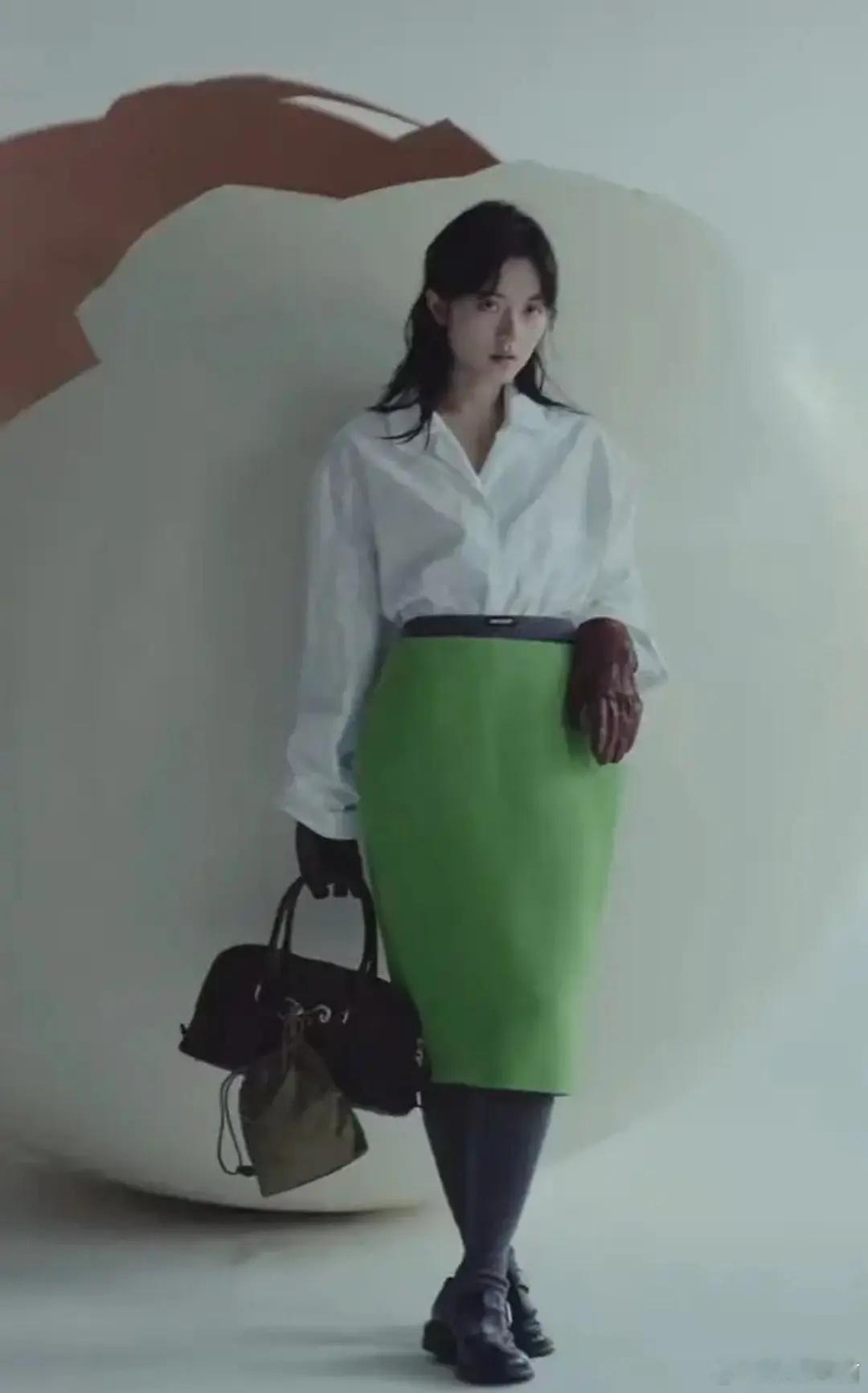 到底是miumiu土还是赵今麦土？ ​​​