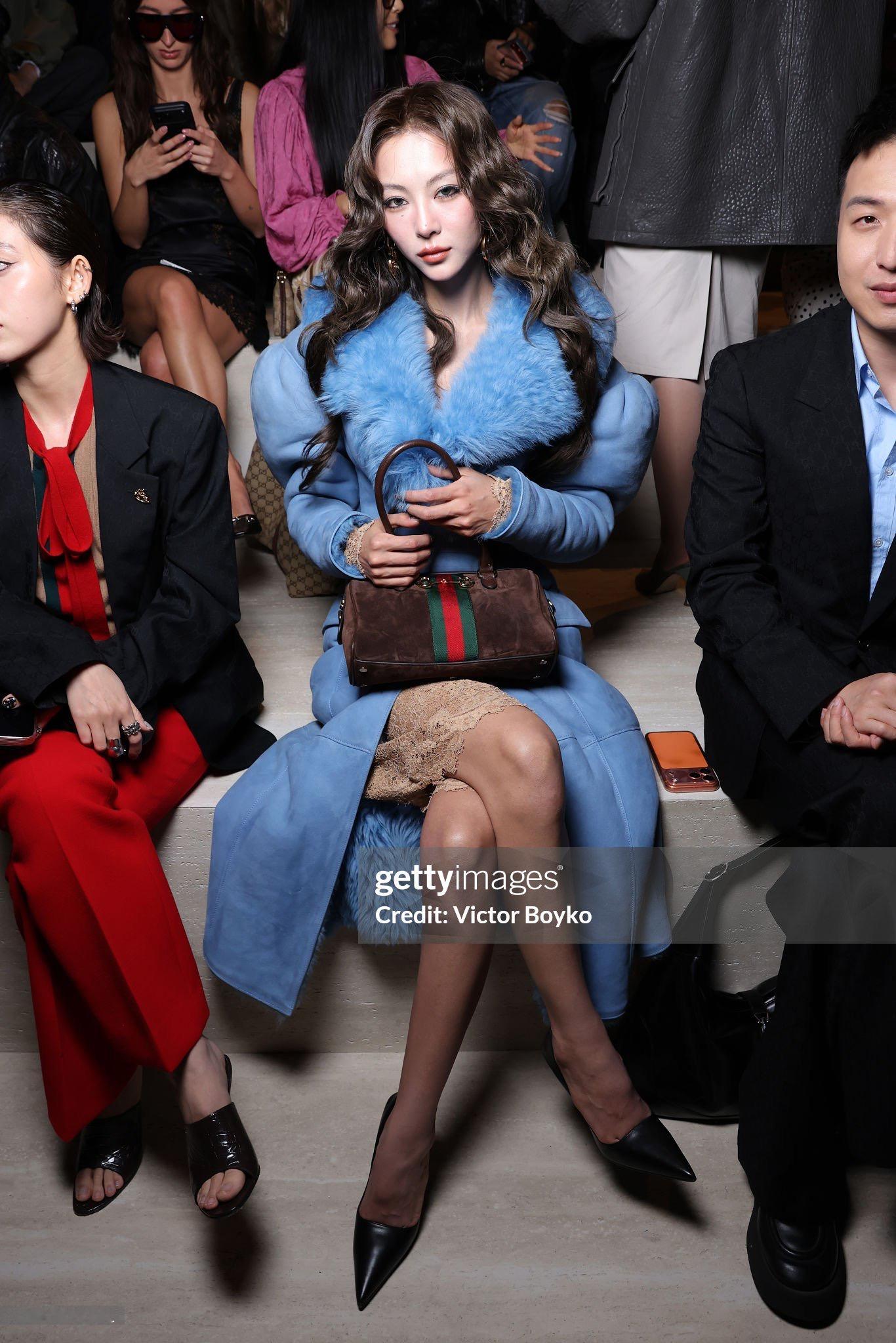 嗑颜bot 腻腻  Gucci 大秀 g社生图 