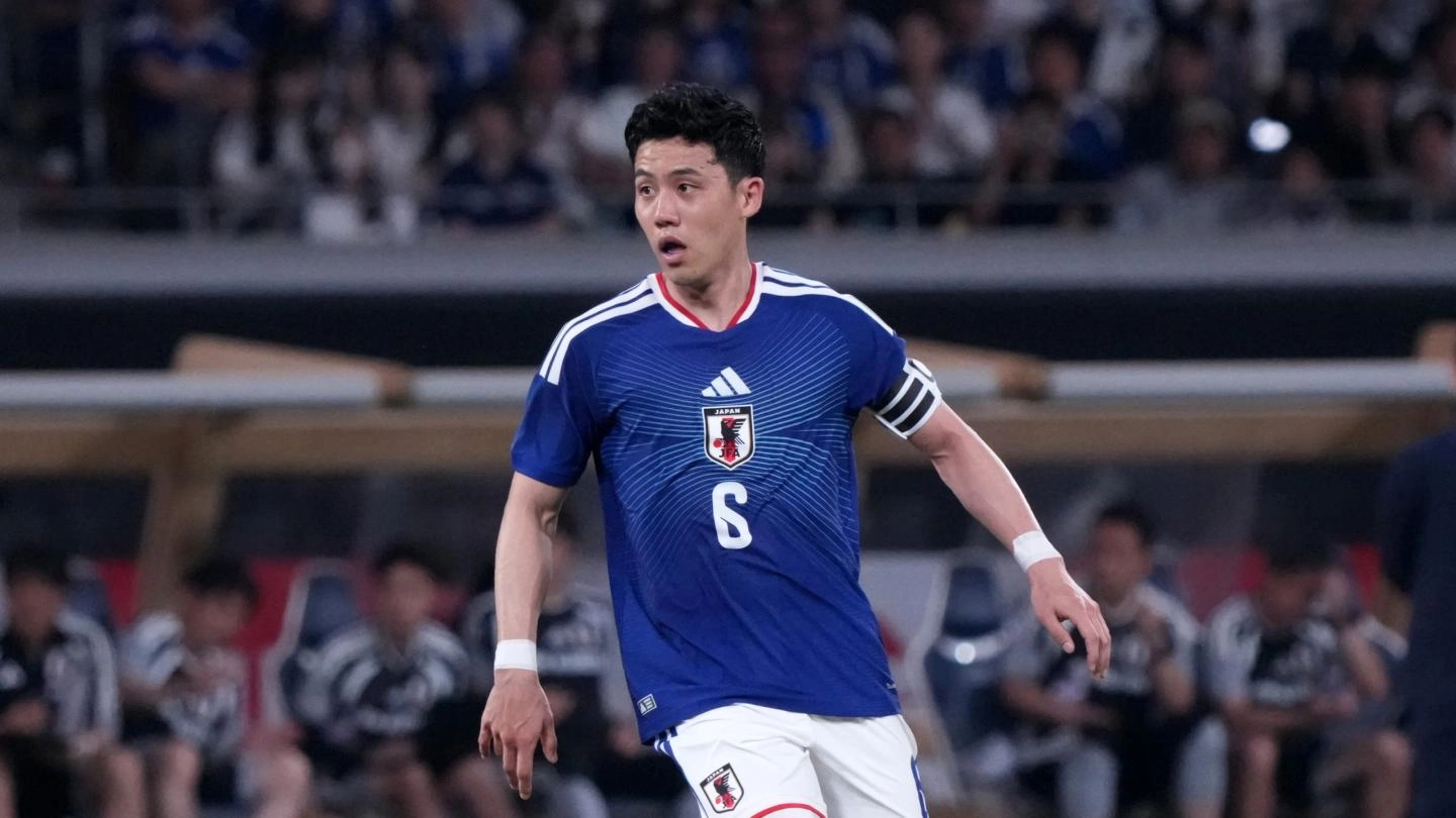 因伤退出世界杯😔同时从🇯🇵国家队退役😣远藤航，梦渐凉💙 
