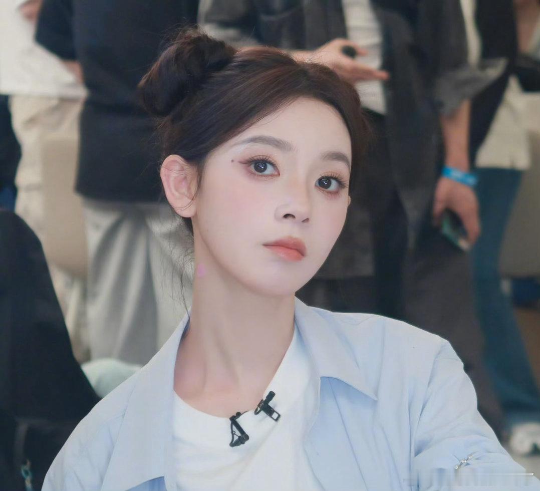 陈瑶张月三公唱夜蝶好吗强烈建议陈瑶张月三公唱《夜蝶》！！两个人简直太适配了，许愿