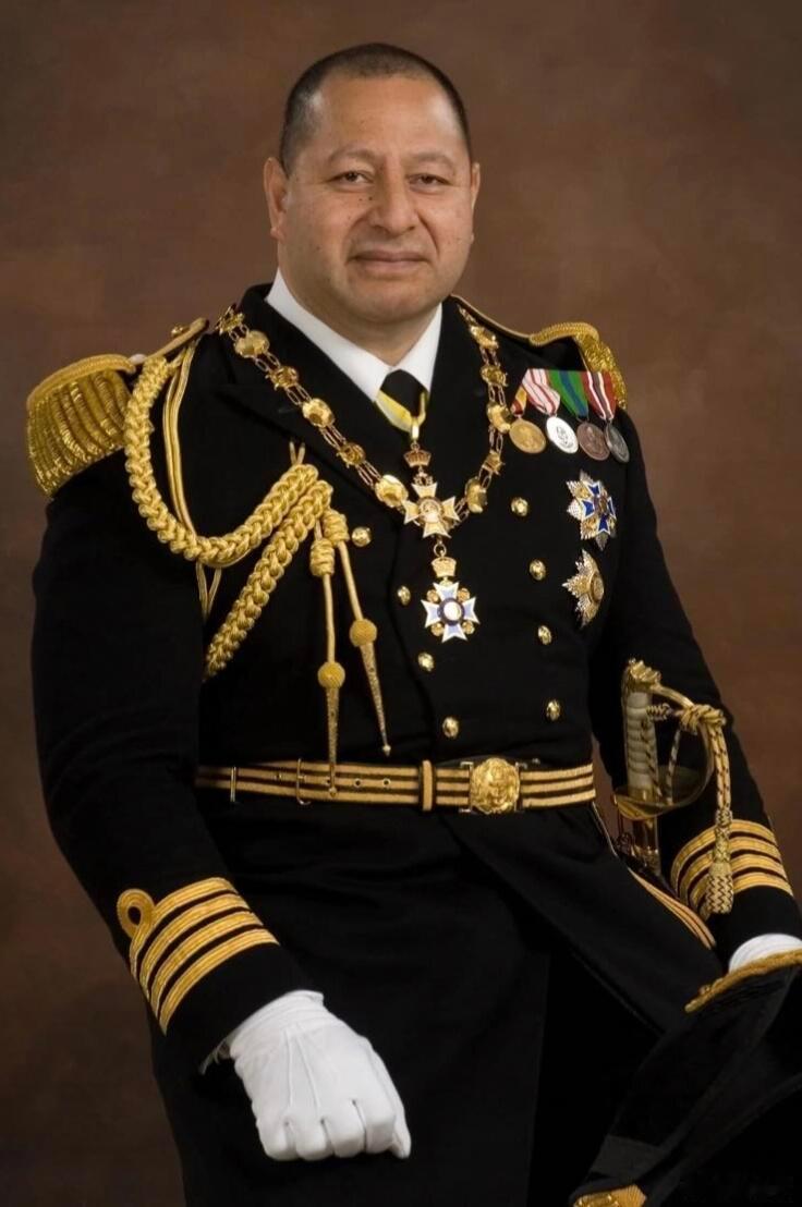 🇹🇴🇨🇳11月20日，外交部官宣，汤加国王图普六世和王后娜娜茜帕乌将于1