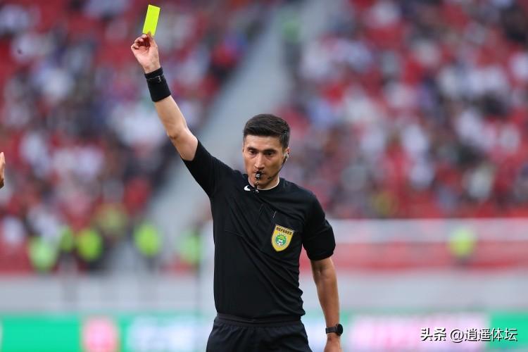 简直把我笑吐了！
       最近头条最热的新闻莫过于北京国安客场兵败山东泰山