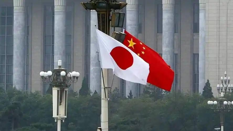 中国总是退，总是忍让；最让人头疼的是，中国从来没有灭亡日本的军事计划与准备。整个