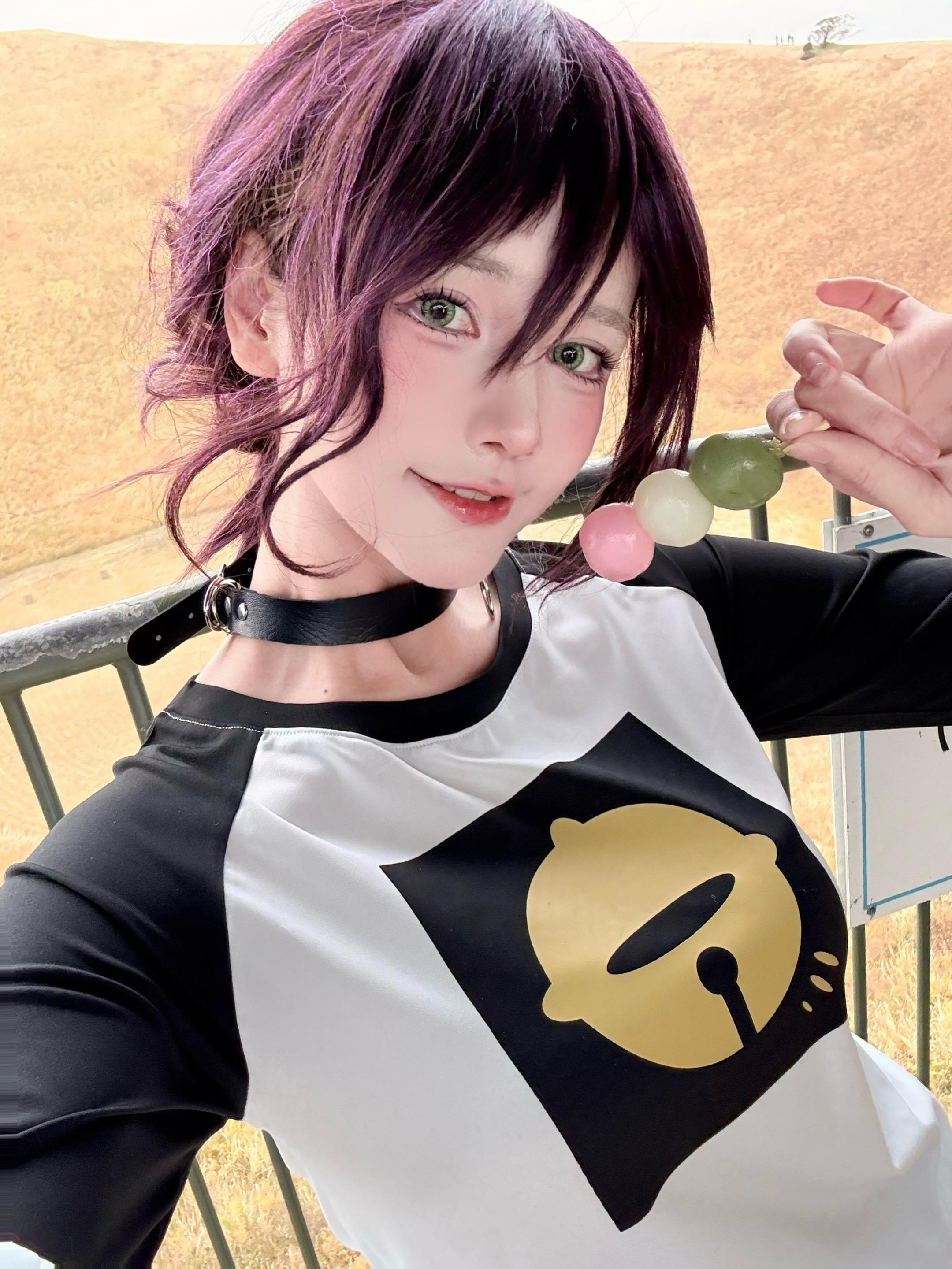 那个在街角咖啡店打工的女孩