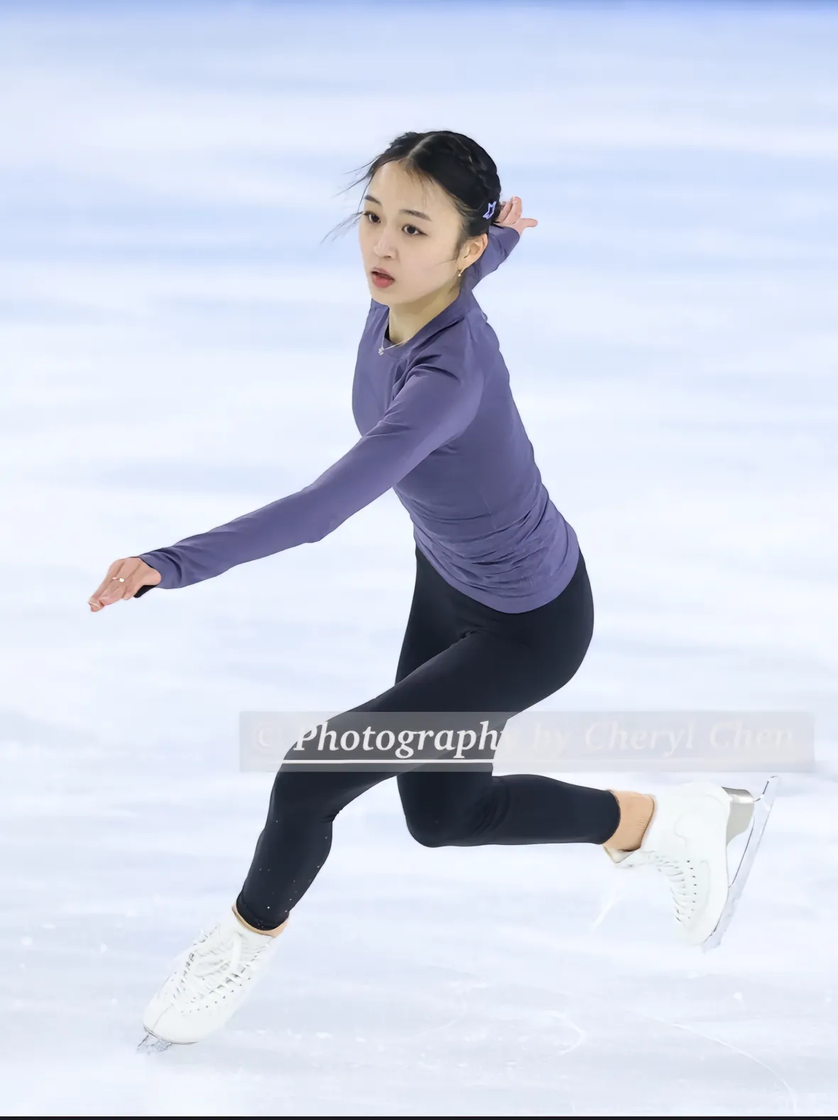 亚冬会遇上元宵节  朱易，中国花样滑冰女单选手 2025年哈尔滨亚冬会上代表中国