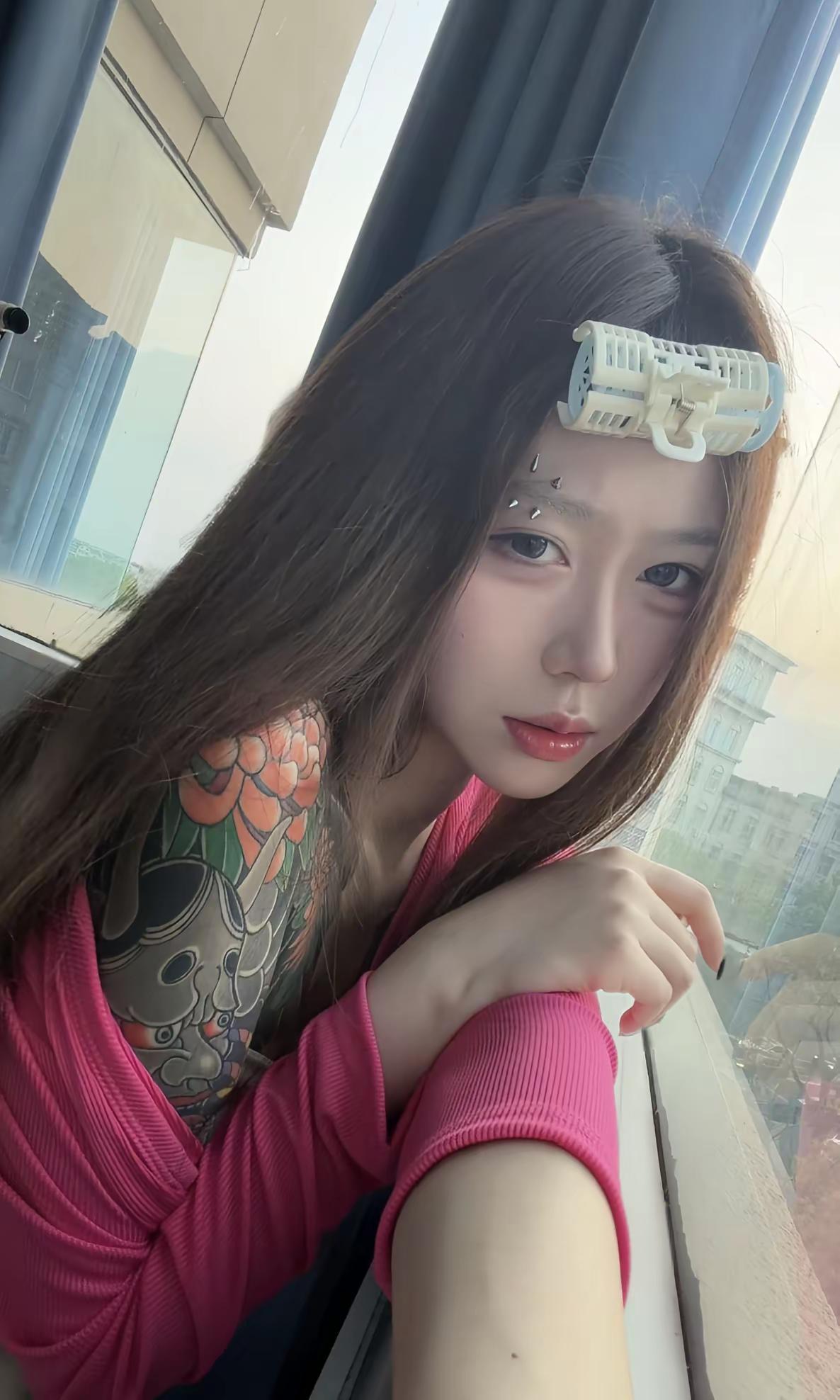 爱可以是笨拙 可以是不知所措 但爱绝不是忽视和冷漠纹身