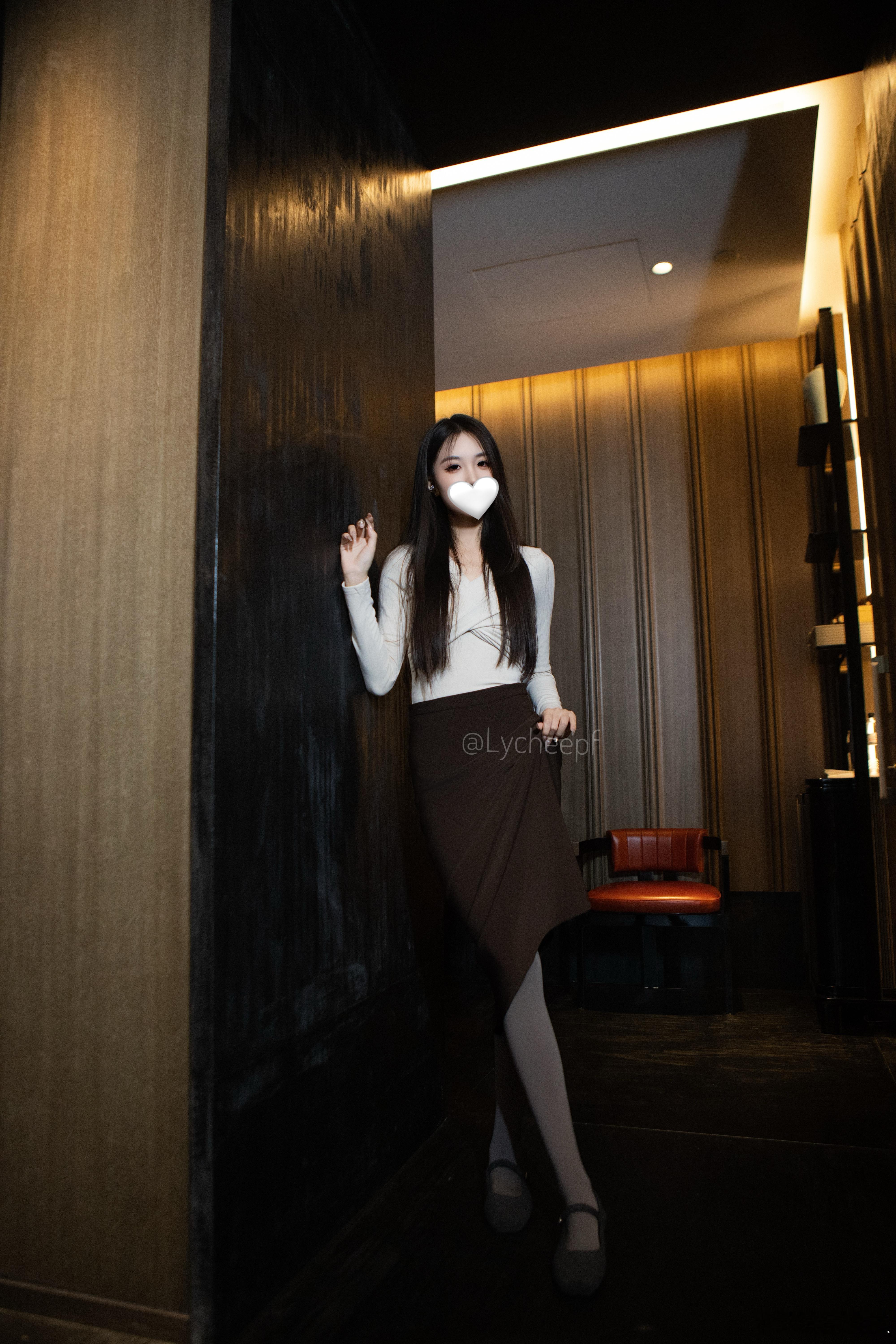 爱的第一页 爱自己泡芙lychee今天穿什么ootdolsilk