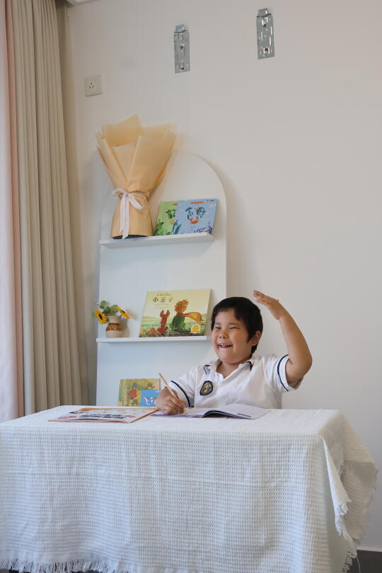 哥哥学习日常，戏精上身