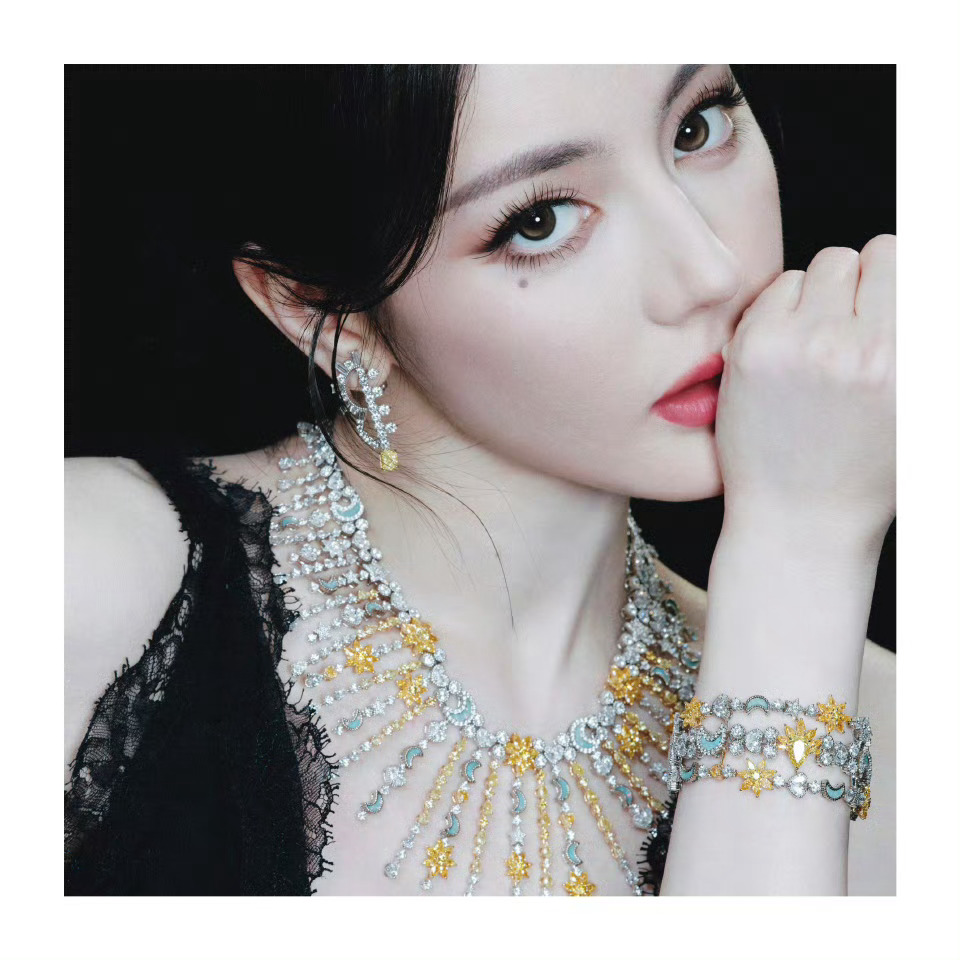 迪丽热巴0603生日快乐迪丽热巴 祝大美女迪丽热巴生日快乐 开开心心乐乐呵呵滴