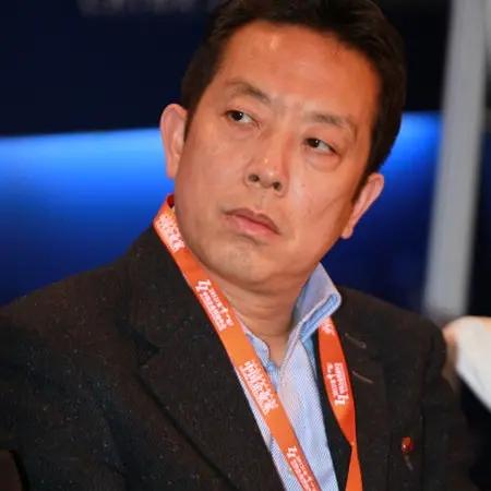 人民日报评西贝看到了问题关键点！主要矛盾你明白吗？

①这是互联网时代的一起典型