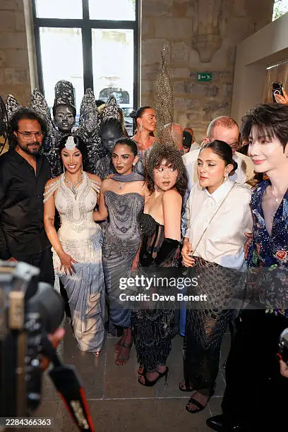 郝熠然Rahul Mishra 2026秋冬高定大秀合影📸 
