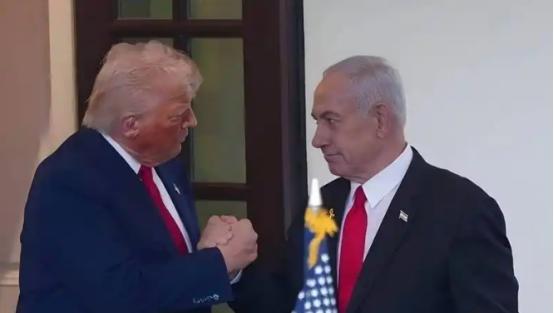 谁也没想到，曾吹嘘“交易的艺术”的特朗普，会在伊朗问题上把自己交易成别人的筹码。