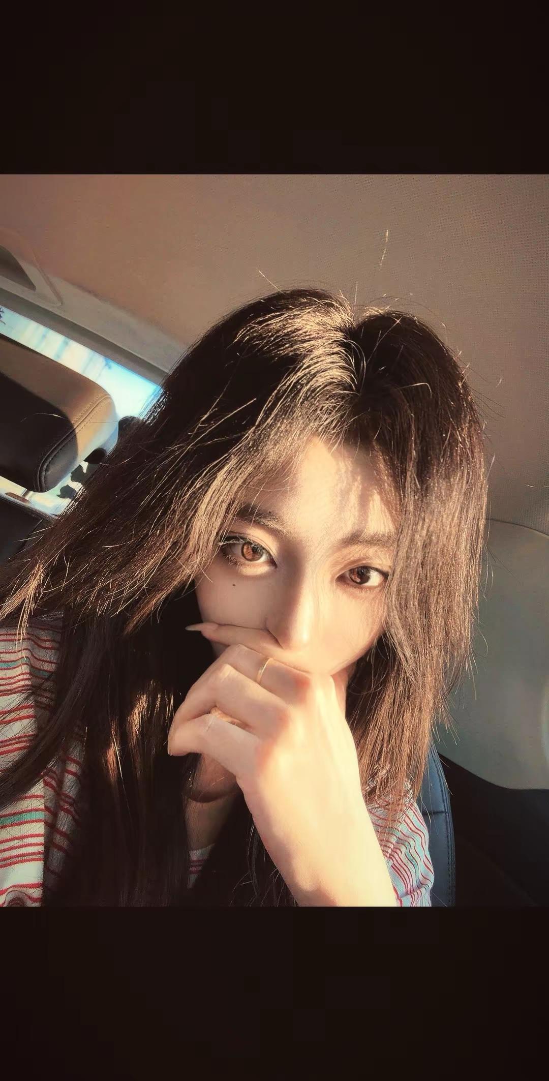 这这这这这这头发咋了。