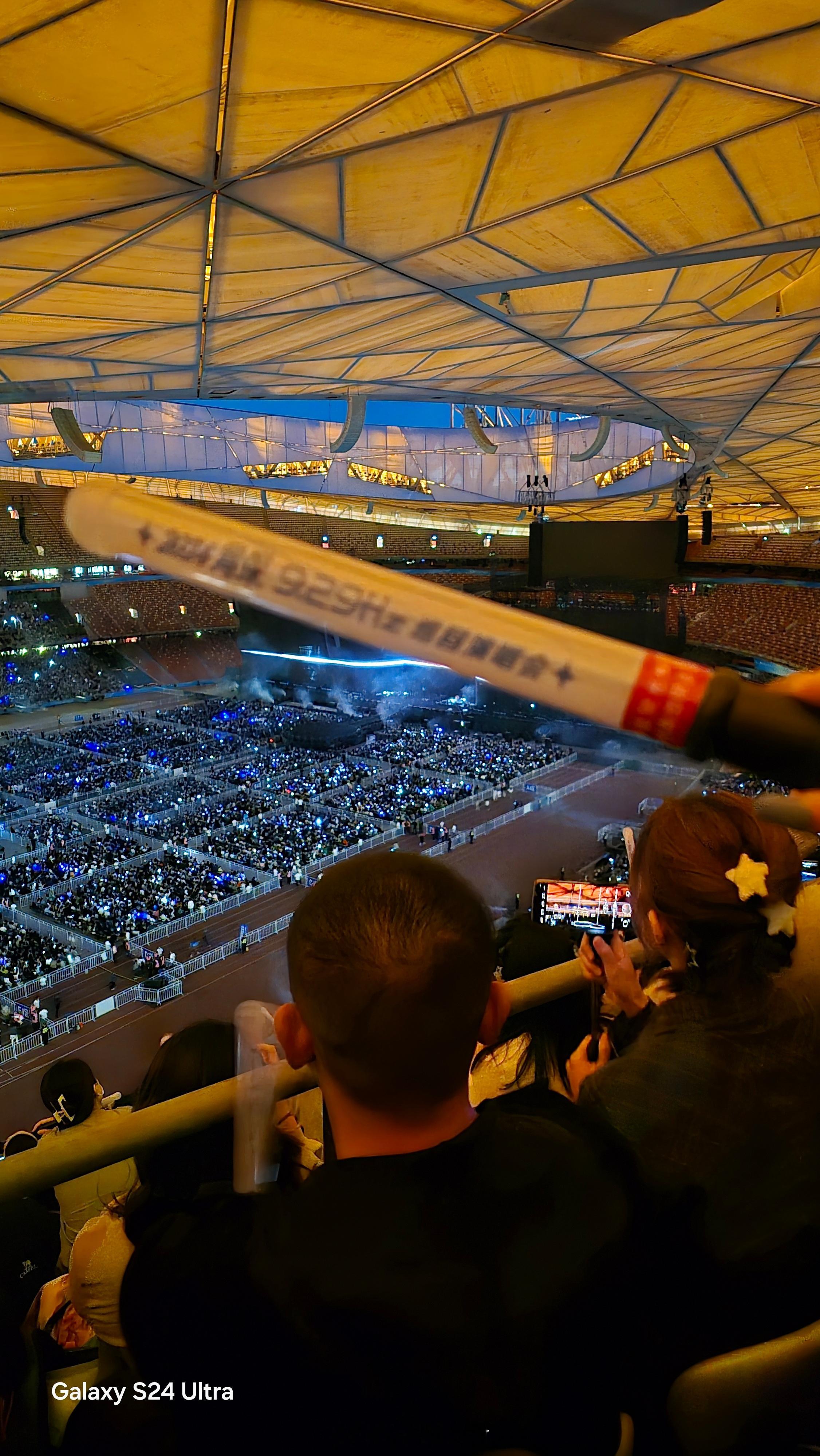 #周深[超话]# 今天我也是其中的一员啦～  连看两天视听盛宴 ​​​