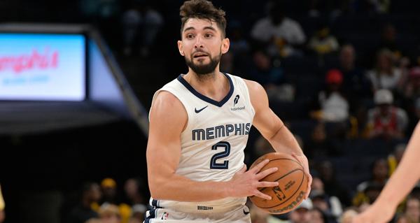 孟菲斯灰熊队宣布，后卫泰·杰罗姆因右小腿高位拉伤，将继续缺阵六到九周以进行恢复。