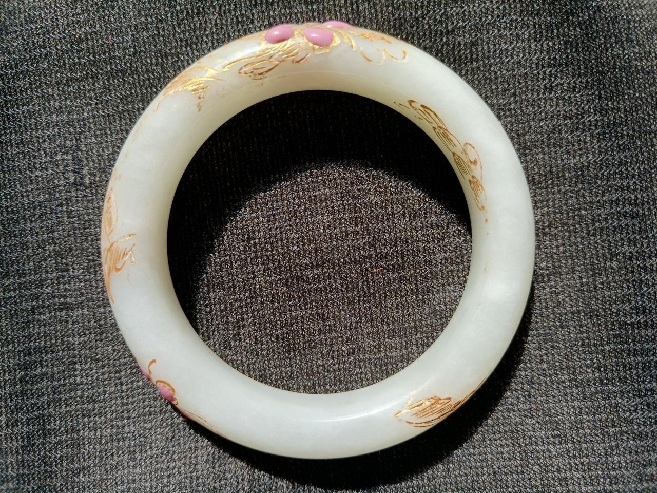 律师是为了正义还是金钱大多数律师是为了金钱，为了正义的律师有但很少…