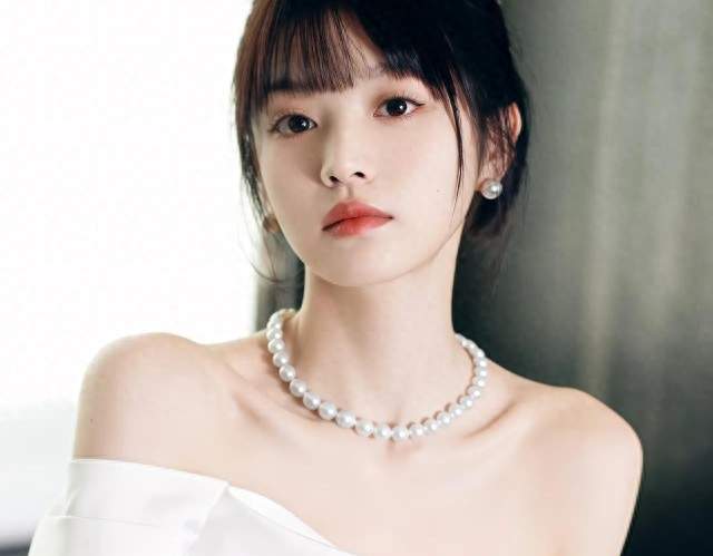 《嫁金钗》10位美女颜值排名，陈意涵第3，田曦薇第2，第1很惊艳