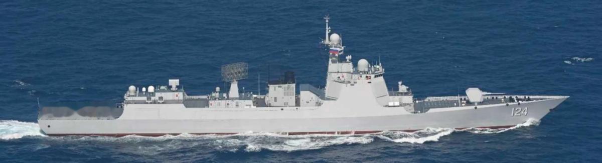 中国052D驱逐舰现身冲之鸟礁附近，与俄军舰实弹演习，日本这下慌了

据美联社报