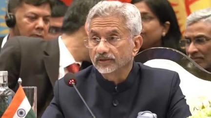 印度终于醒悟过来了！印度外长苏杰生终于表示：如果中俄倒下，下一个轮到的就是印度。