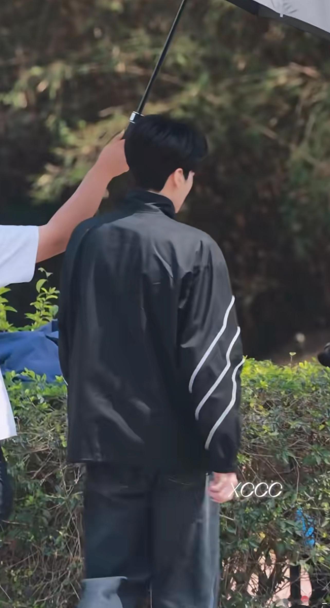 无予伦毕 💛无予伦毕 💛毕雯珺 吻戏吗 笑死我了 我爸就这样走了