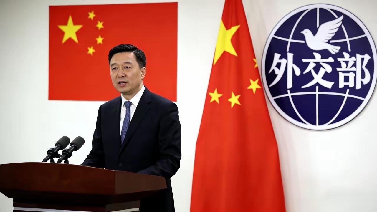 不坐视！中方强硬表态：美方无端拘留中国员工，必须悬崖勒马！

中方硬气发声怒怼美